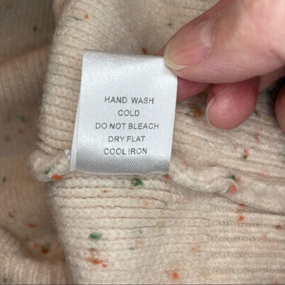 Lumiere Heavyweight Cream Wool Blend Cropped Sweater Rainbow Confetti Flecks. L - Picture 9 of 9